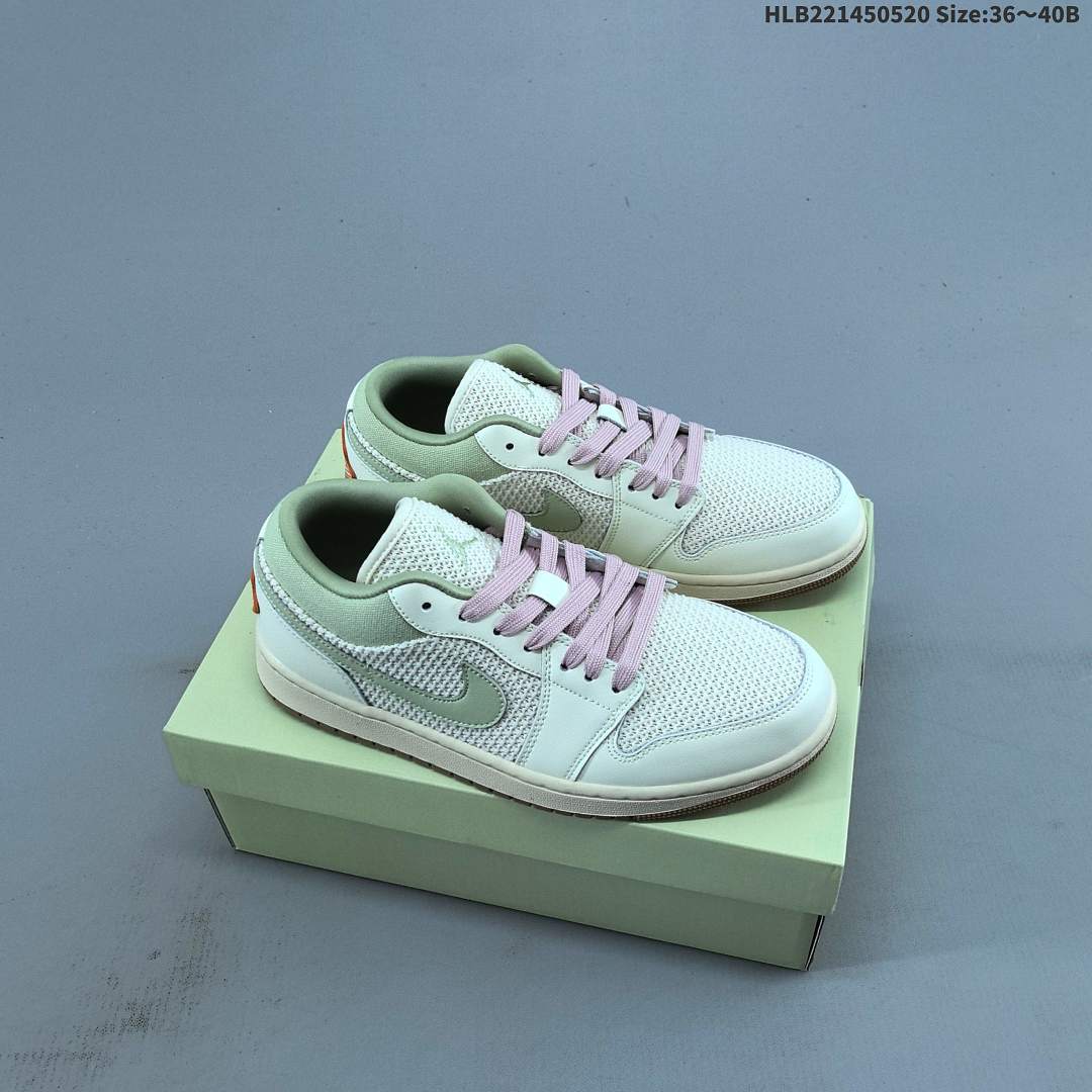 Nike Air Jordan 1 Low AJ1 -100 ID Size 40B