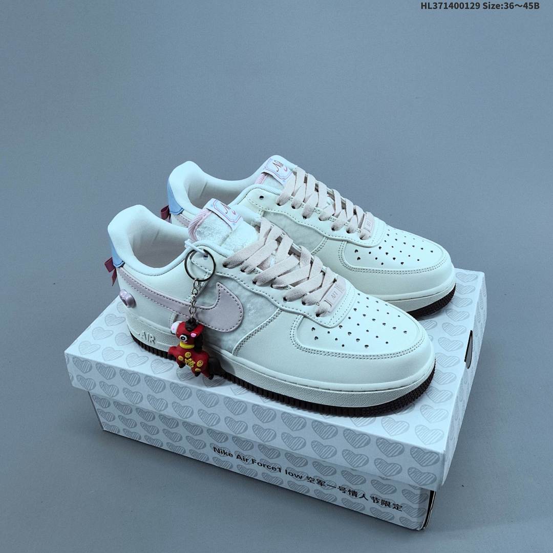 Nike Air Force 1 Low 1