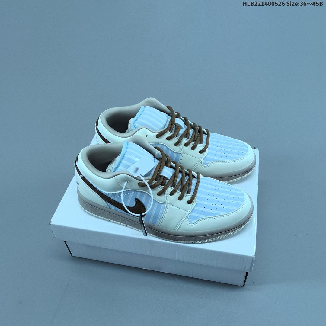 Nike Air Jordan 1 Low AJ1