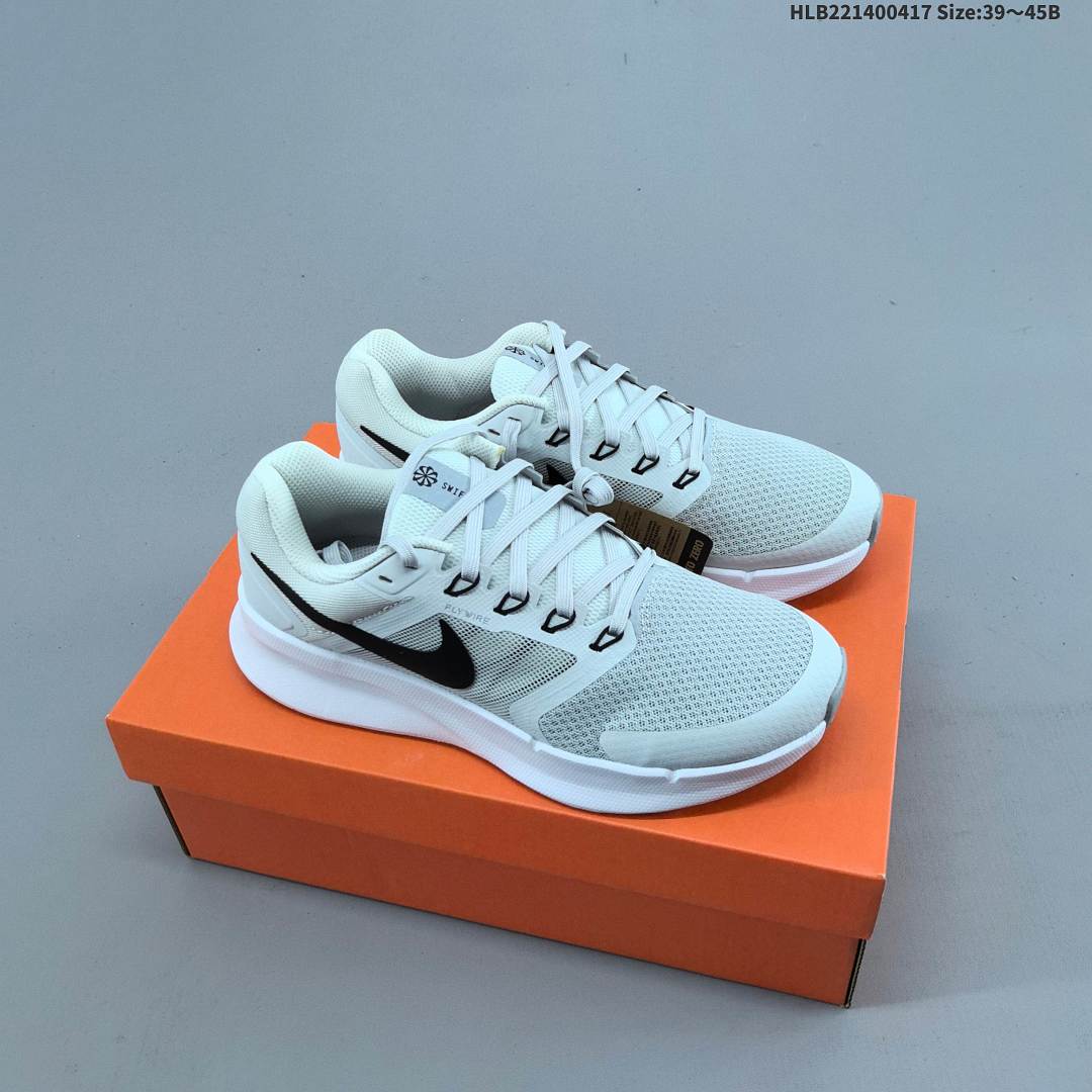 NK W NIKE RUN SWIFT 3 - foto 6