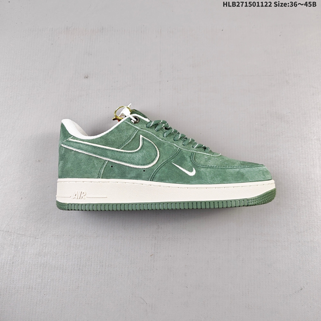 NIKE AIR FORCE 1‘07 -105 Siz