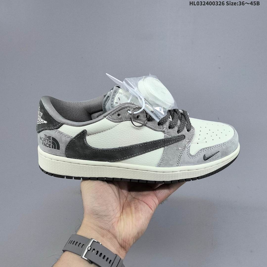 Nike Air Jordan 1 x Travis Scott AJ1 ‘DIY’ - foto 2