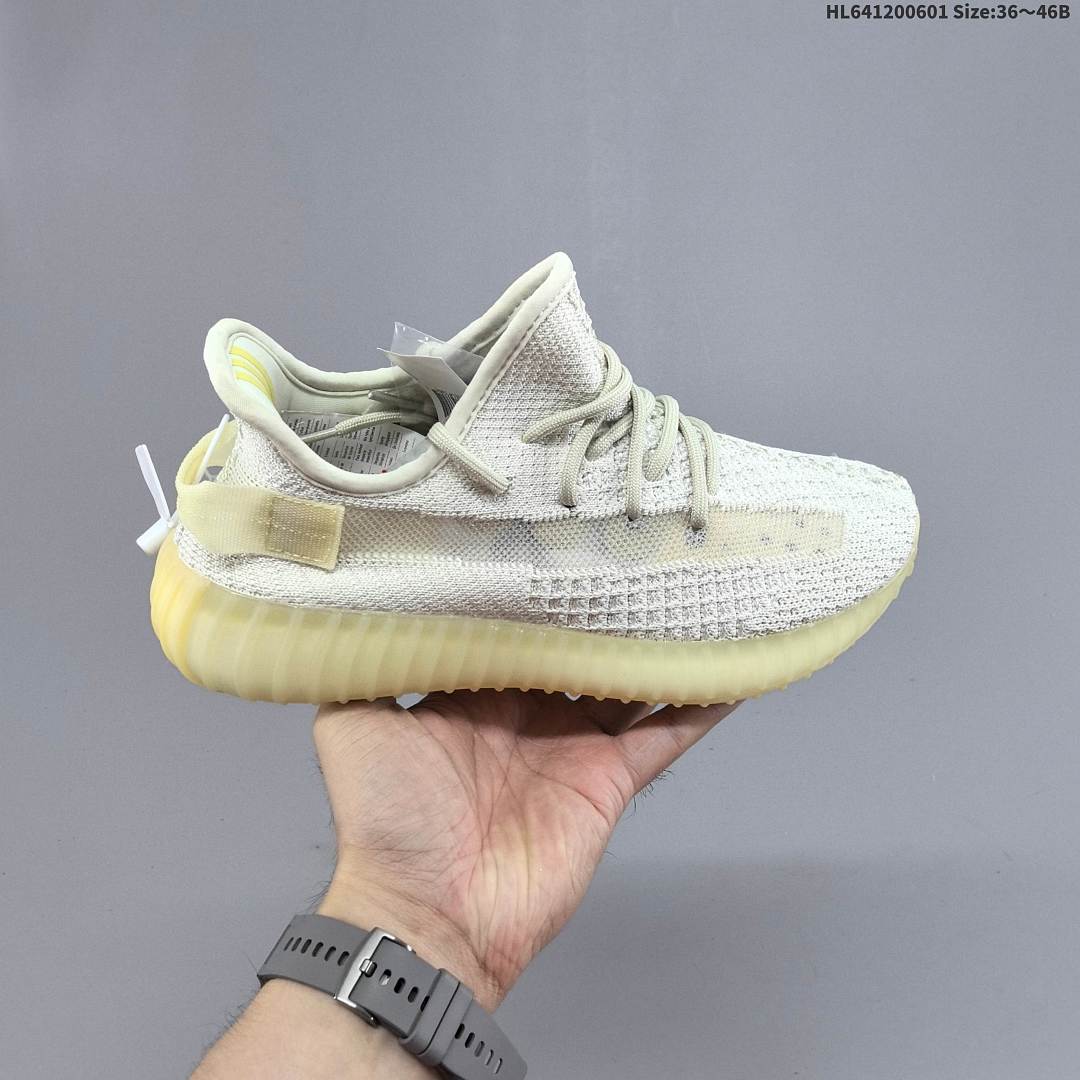 Adidas Yeezy Boost 350V2 3 - foto 2