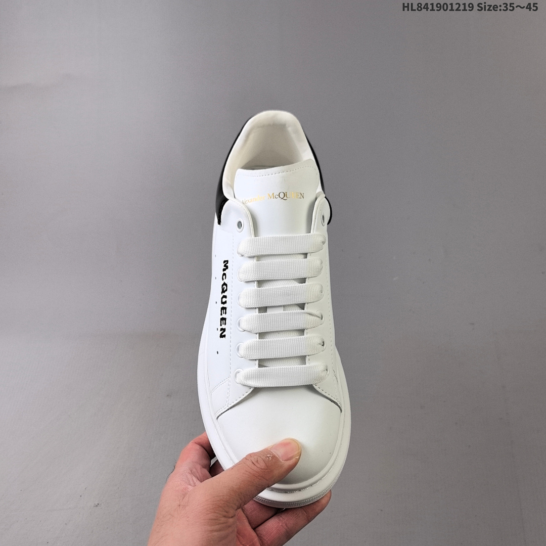 Alexander McQueen Oversized Exaggerated-Sole Suede Leather Sneakers - foto 6