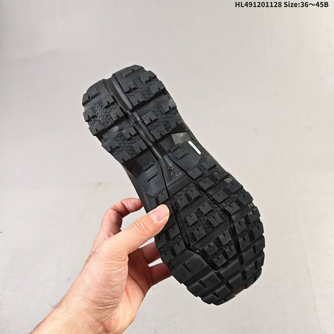 On Cloudrock Low WP ID Size 45B - foto 4