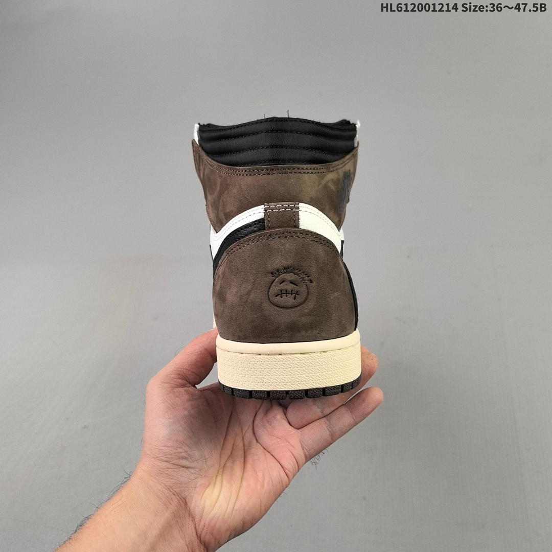 Travis Scott x Air Jordan 1 YY Retro High OG Cuctus Jack Swoo - foto 5