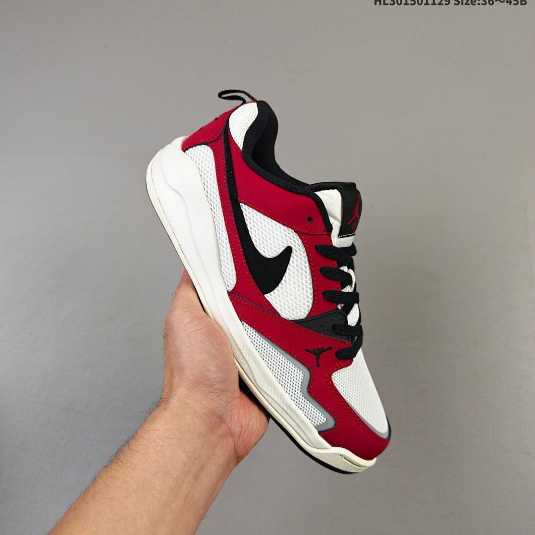 Nike Air Jordan CMFT Era -100 HL301501129 Size 45B - foto 5