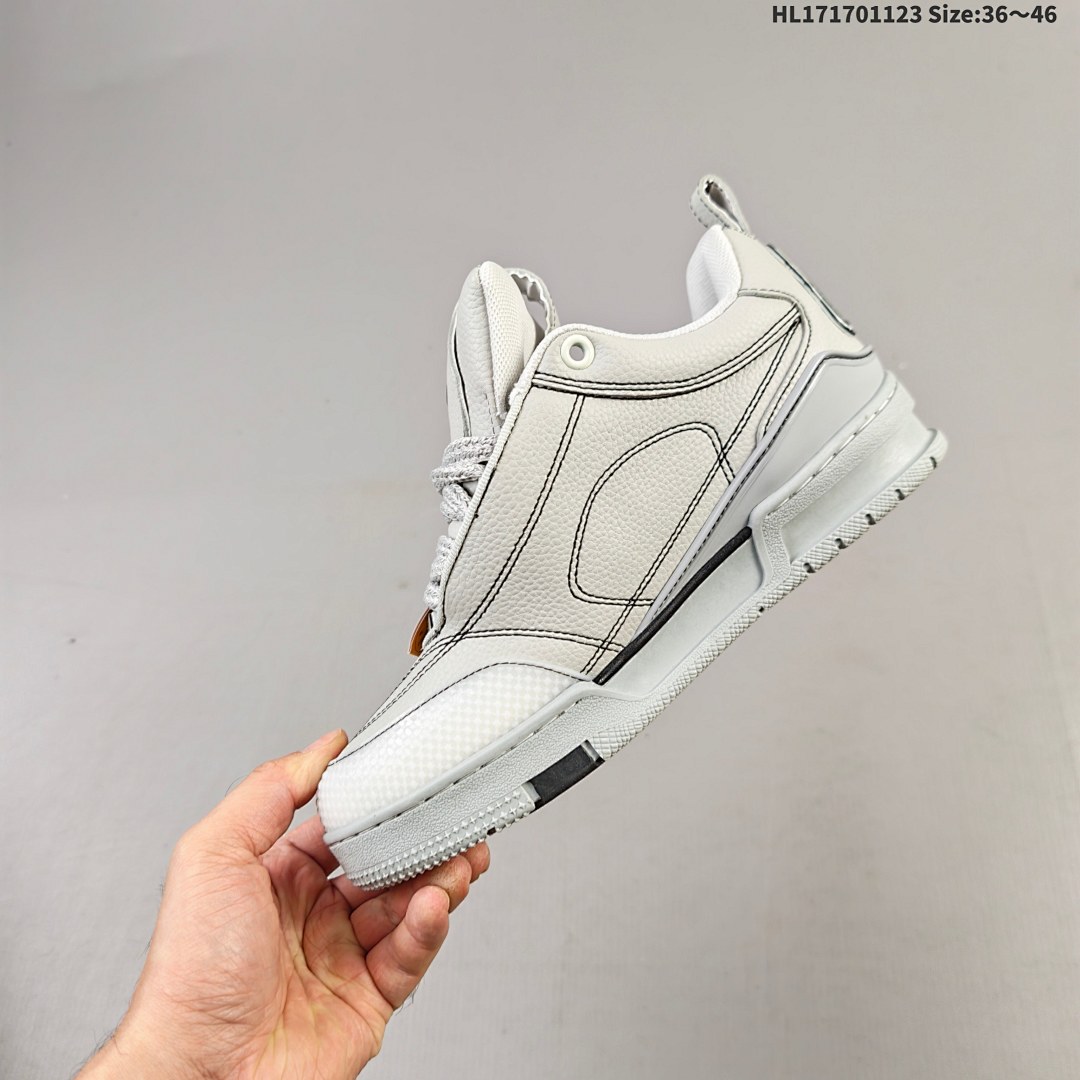 Louis Vuitton Trainer Sneaker Low LV ID HL171701123 Size 46 - foto 9
