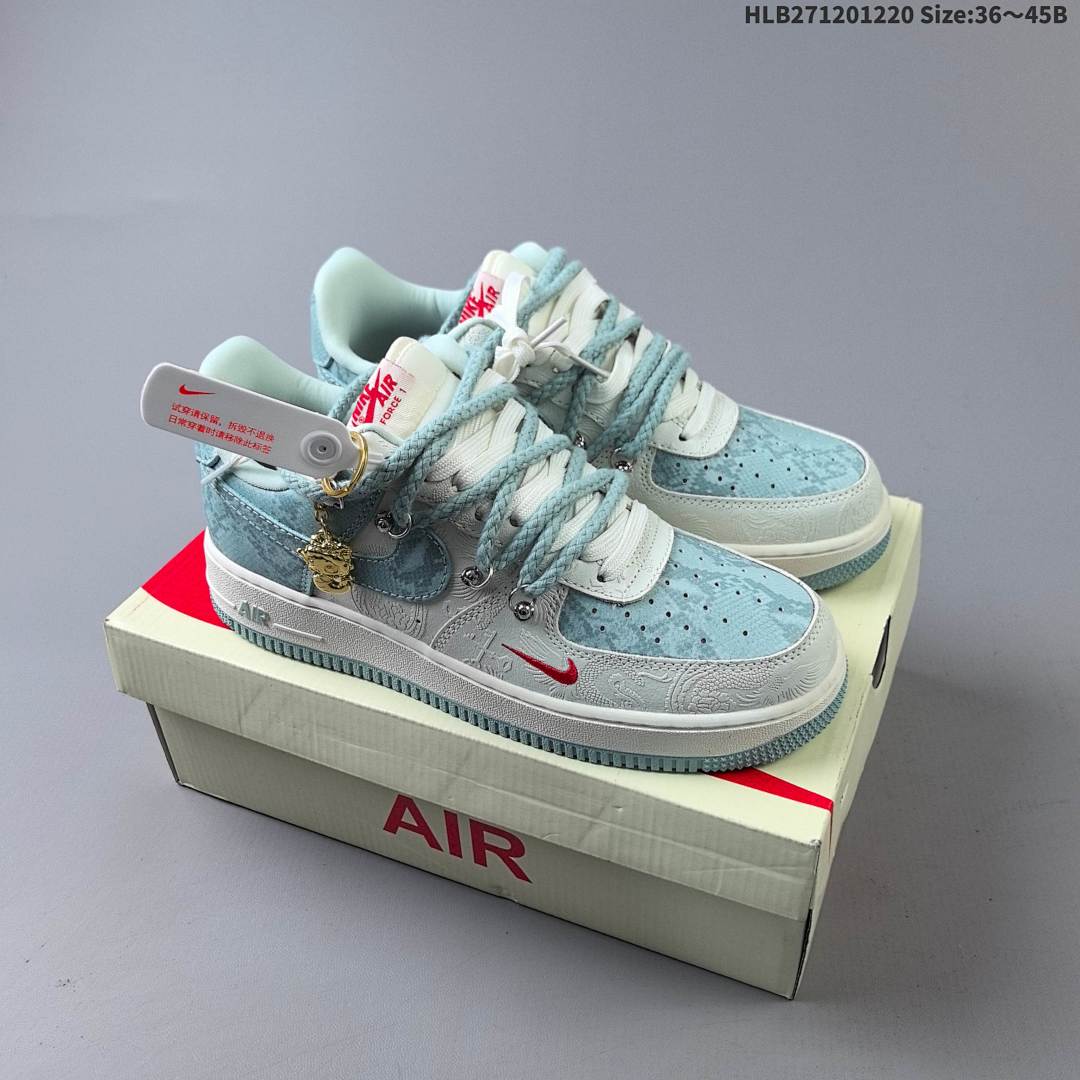 NIKE AIR FORCE 1‘07 LV8 -024 Si