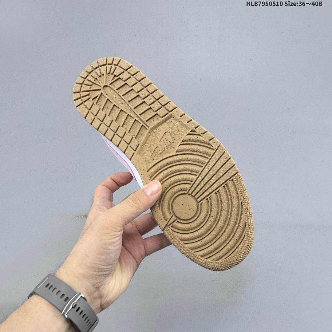 Nike Air Jordan 1 Low AJ1 -151 ID - foto 7