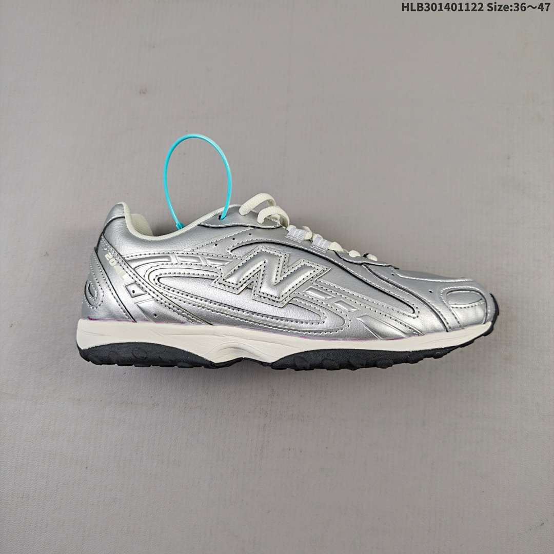 New Balance 204 3 TPU