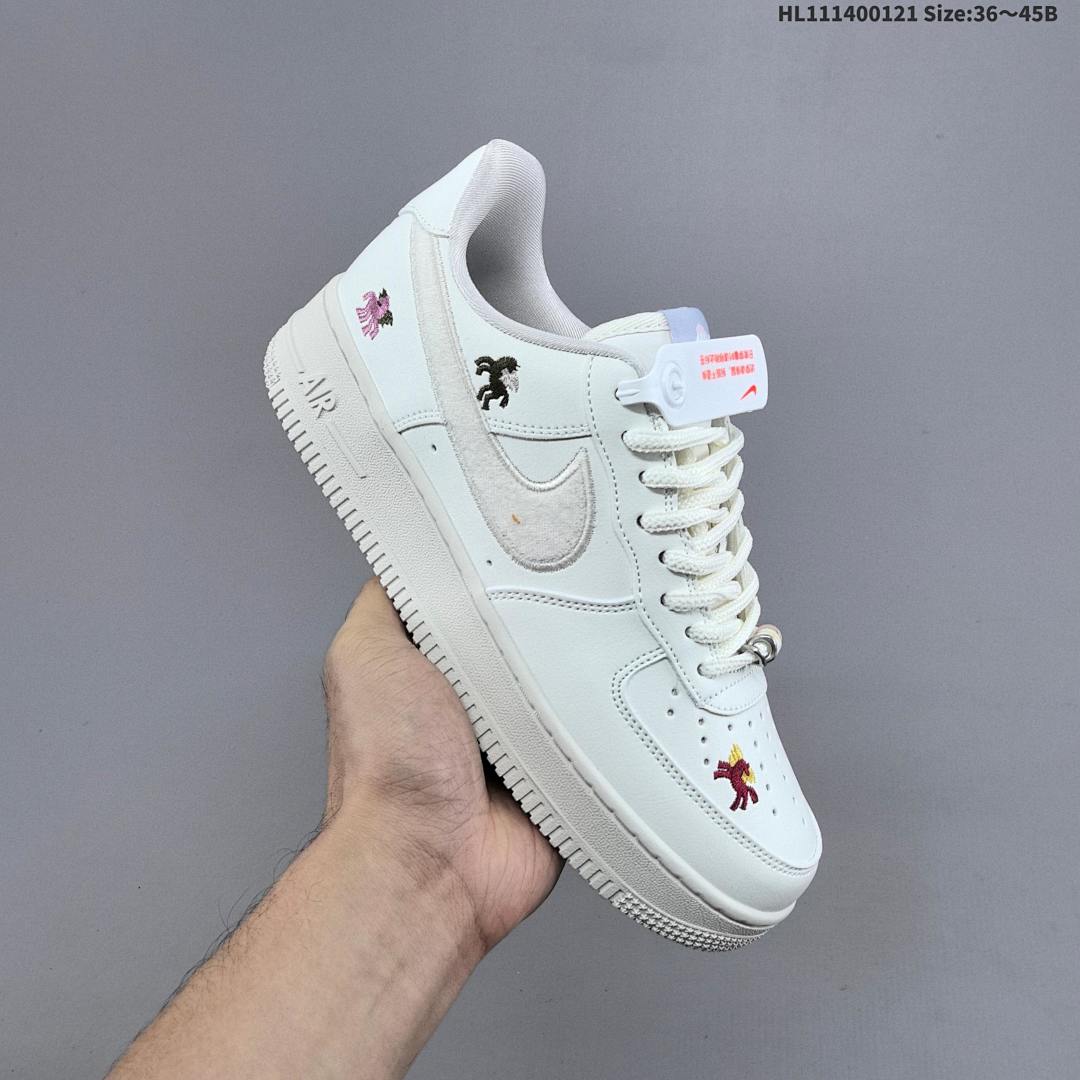 NIKE AIR FORCE 1‘07 LV8 - foto 8