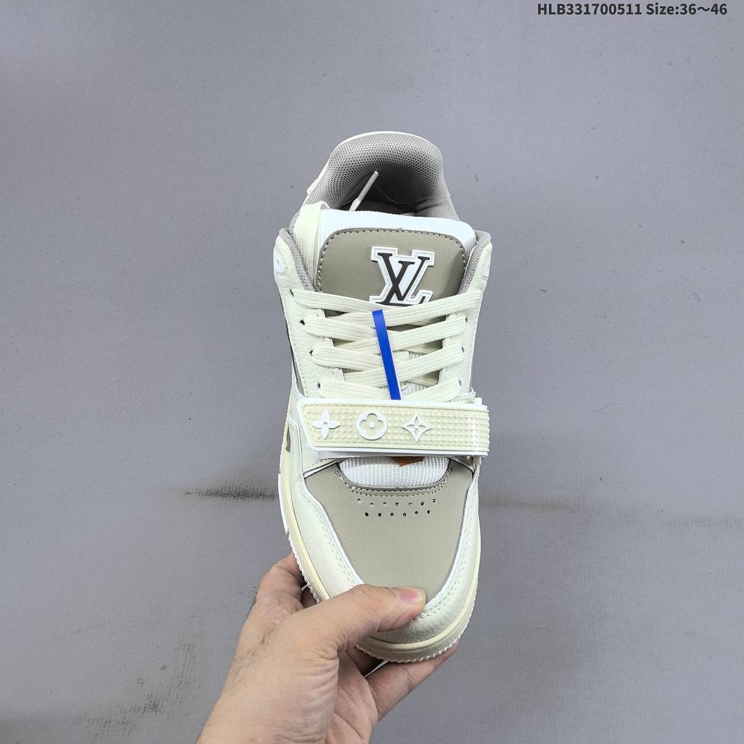 Louis Vuitton LV 3D Log - foto 5