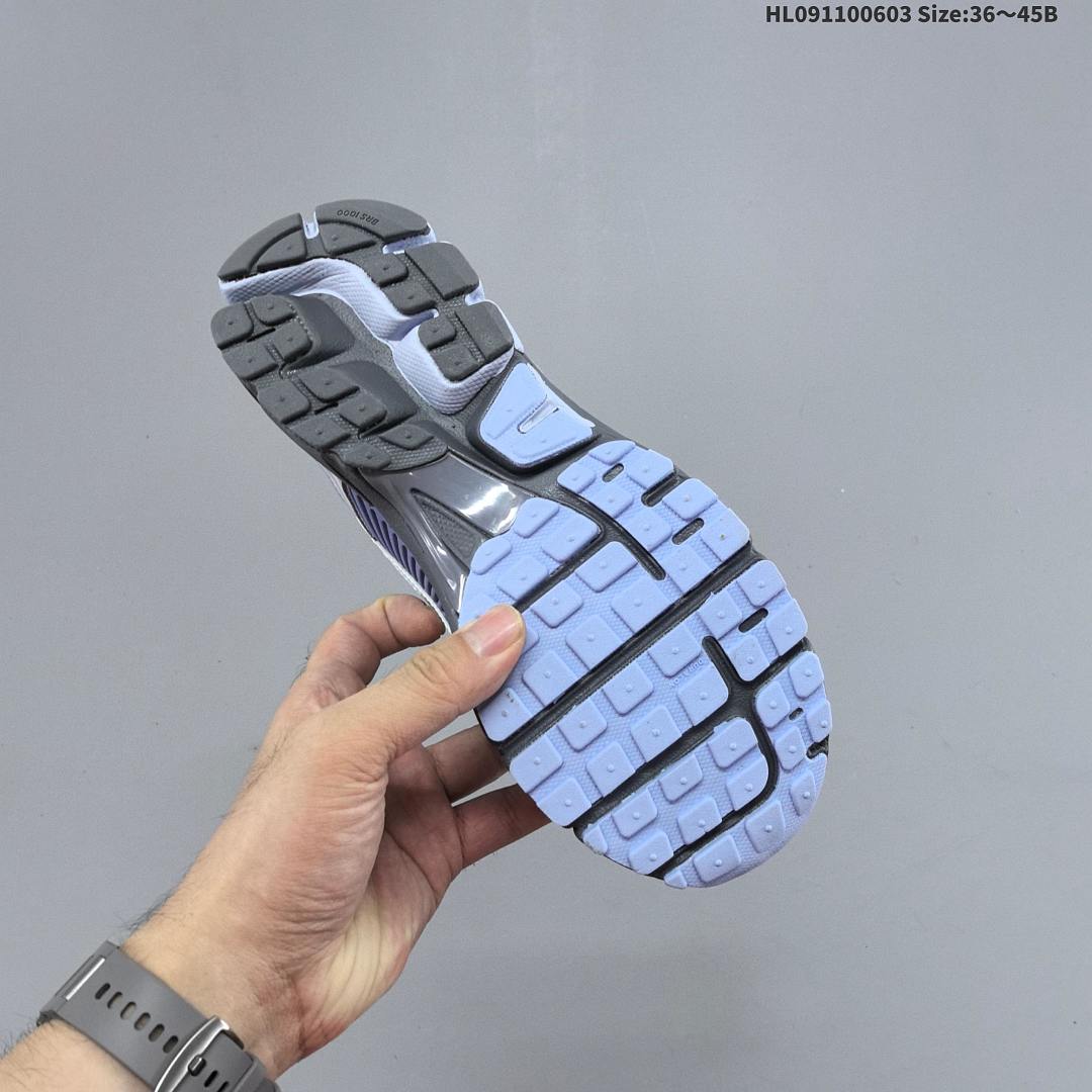Nike Zoom Vomero 5 -400 - foto 7