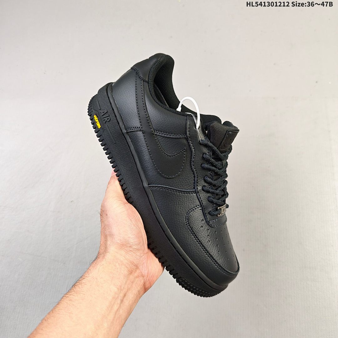 Nike AIR FORCE 1’07 Force - foto 9