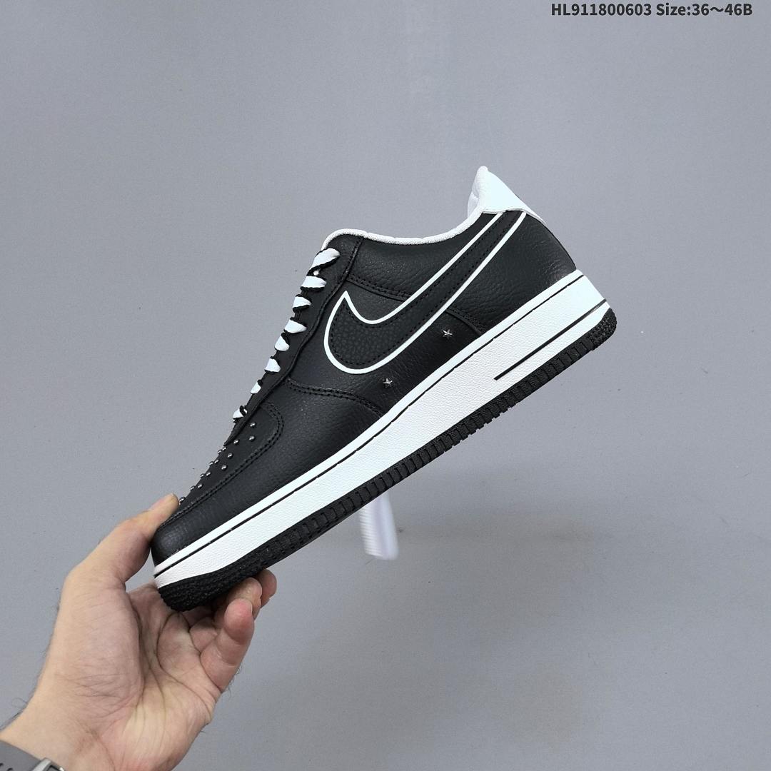 NIKE AIR FORCE 1‘07 010 - foto 4