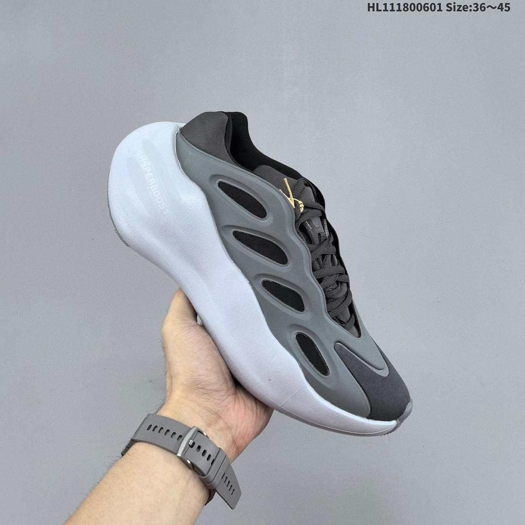 Adidas Hyperboost ID Size 45 - foto 3
