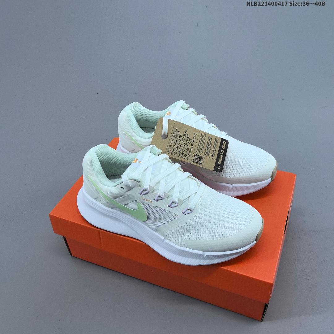 NK W NIKE RUN SWIFT 3 - foto 2