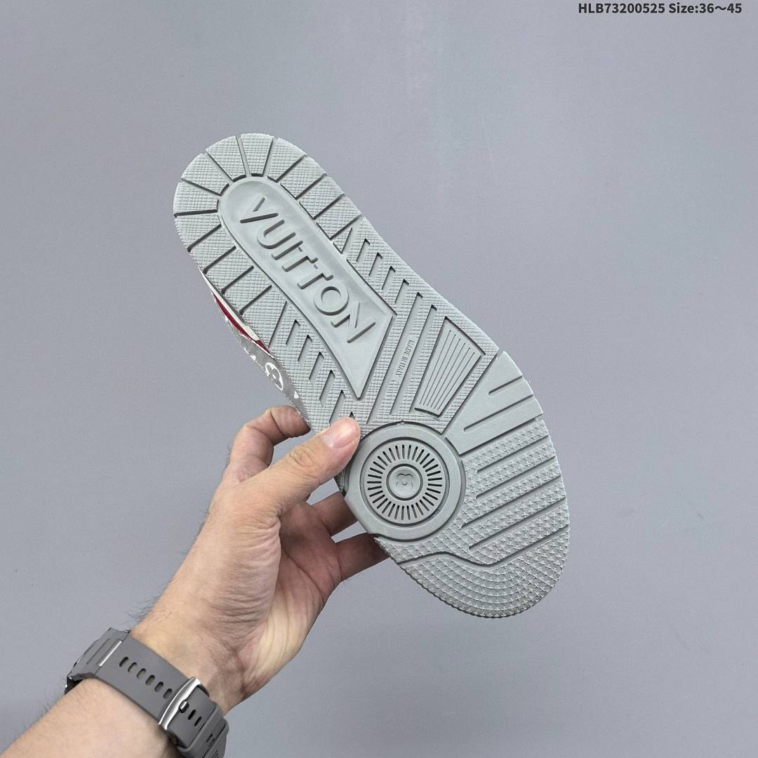 Louis Vuitton LV 3D - foto 7