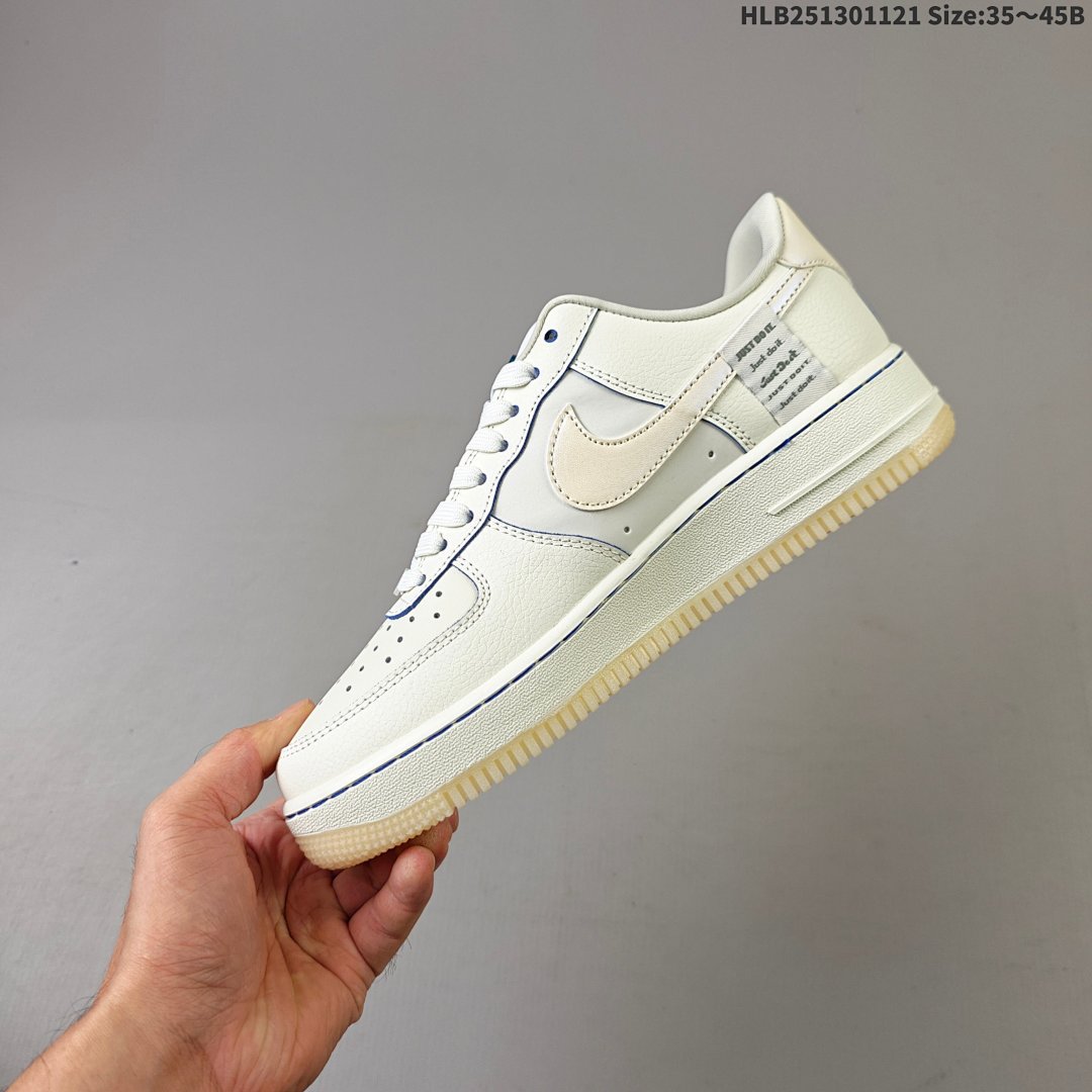 NIKE AIR FORCE 1‘07 - foto 5