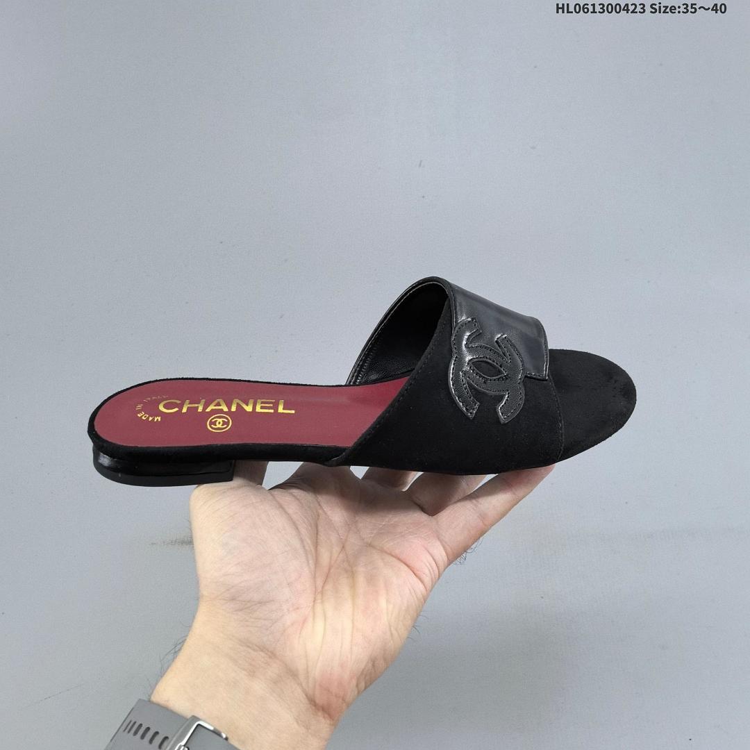 CHANEL - foto 2