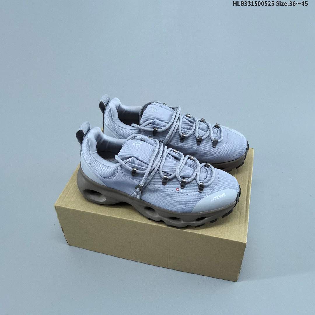 LOEWE On LOEWE X ON CLOUDSOLO ‌Cloudsolo LOEWE