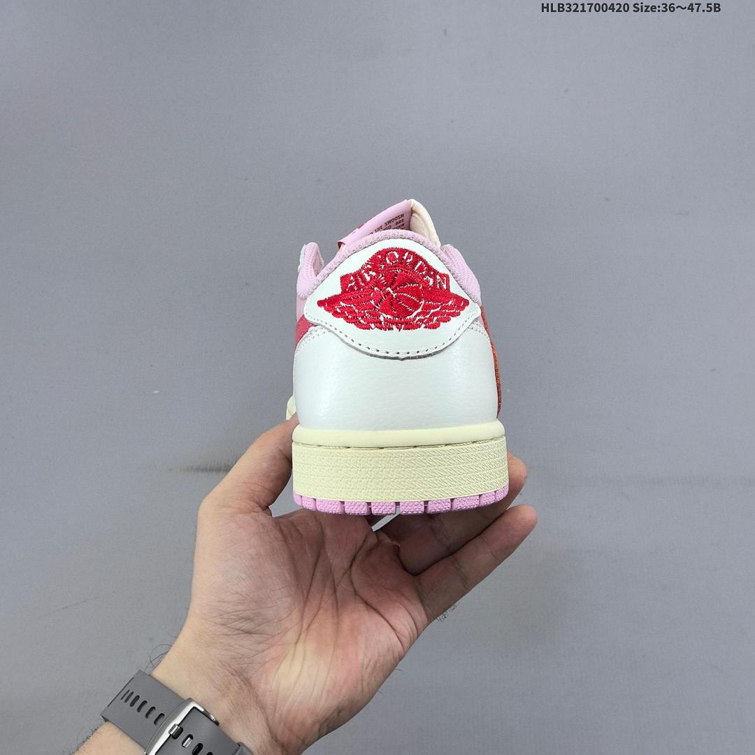 Nike Air Jordan 1 x Travis Scott AJ1 - foto 6