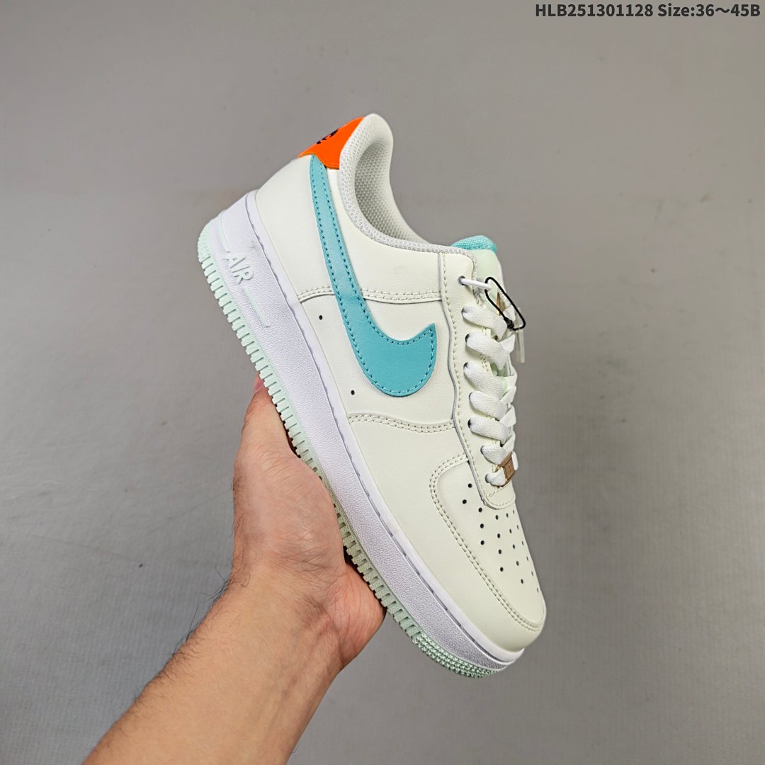 Nike AIR FORCE 1’07 Force - foto 5