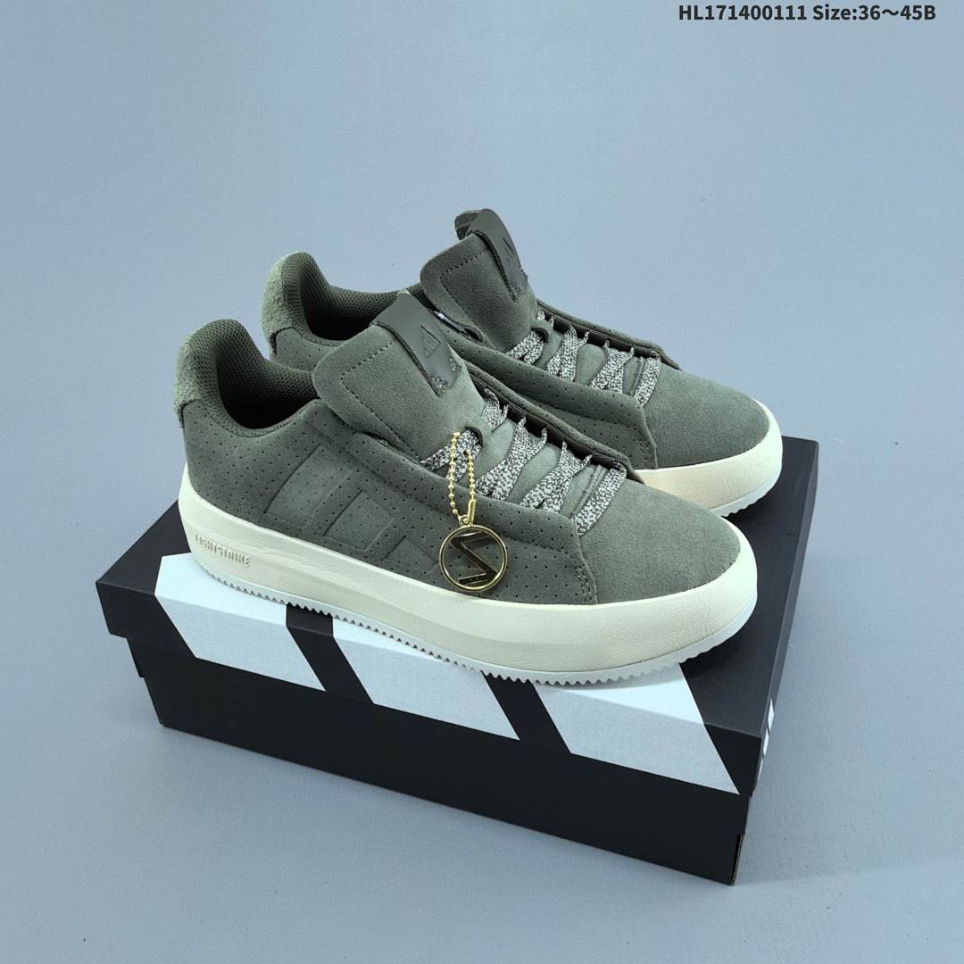 Adidas Acesmash Size 4