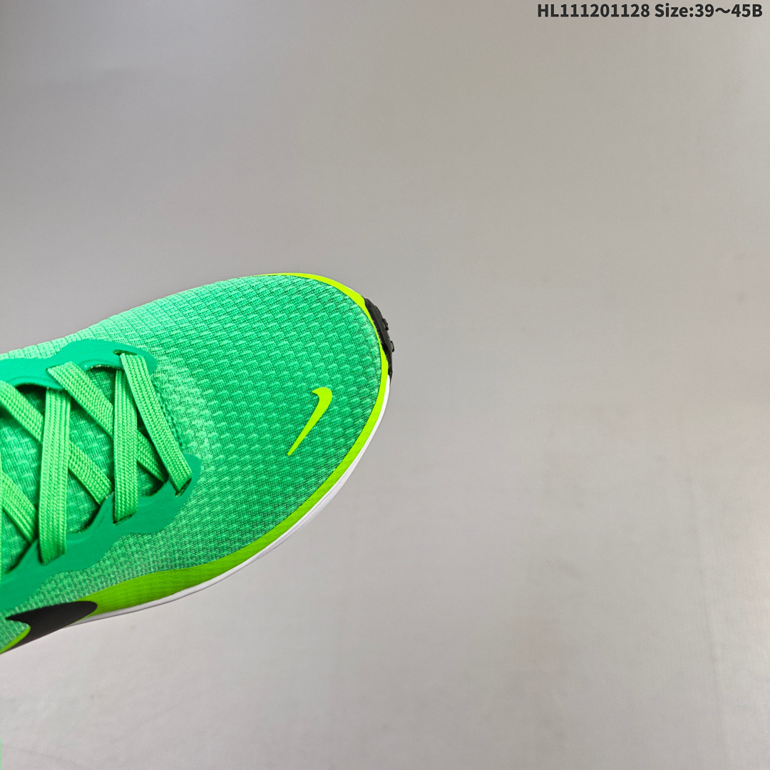 Nike REVOLUTION 8 -301 - foto 3