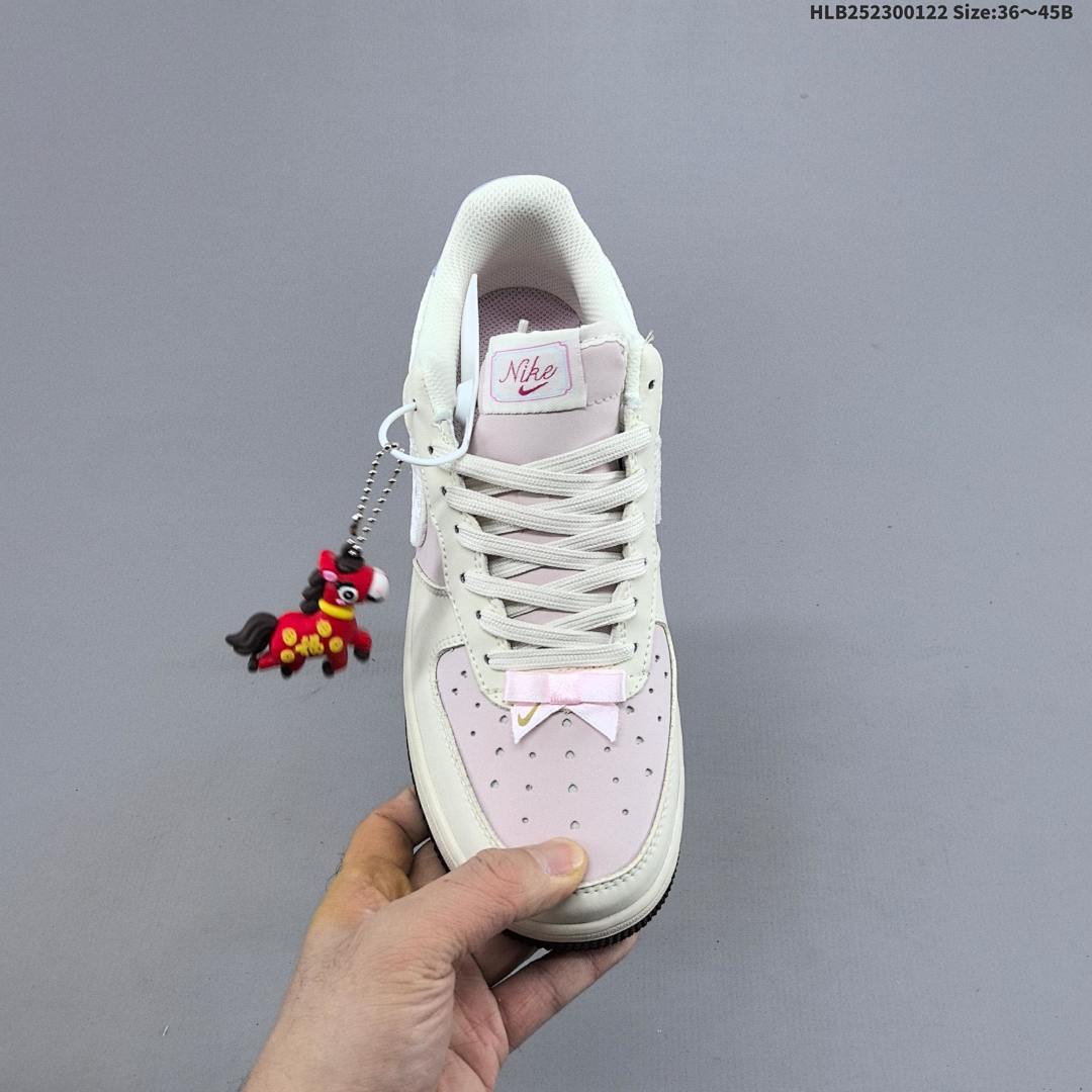 Nike Air Force1 07 low - foto 6