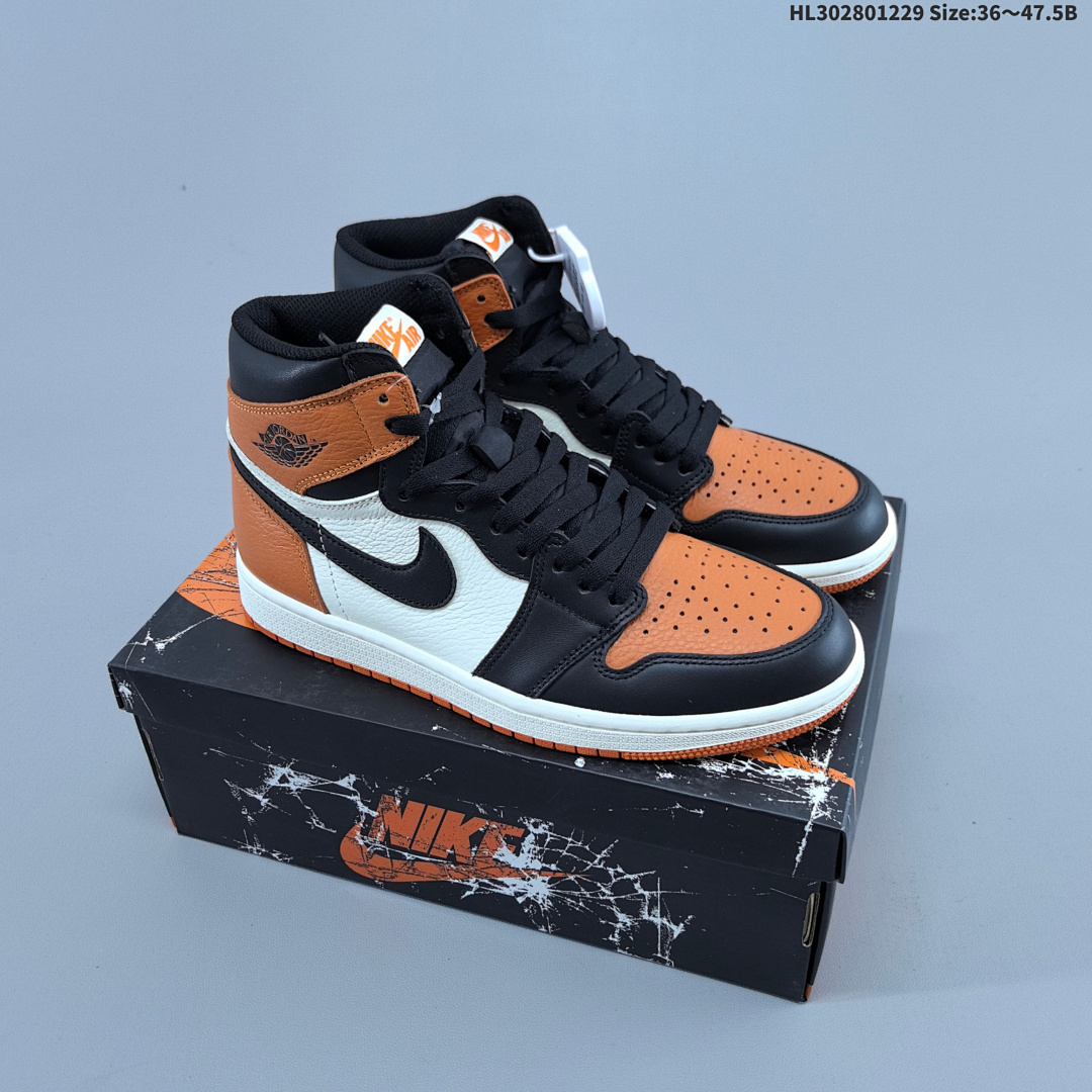 Nike Air Jordan 1 Retro High OG AJ1 · - foto 9