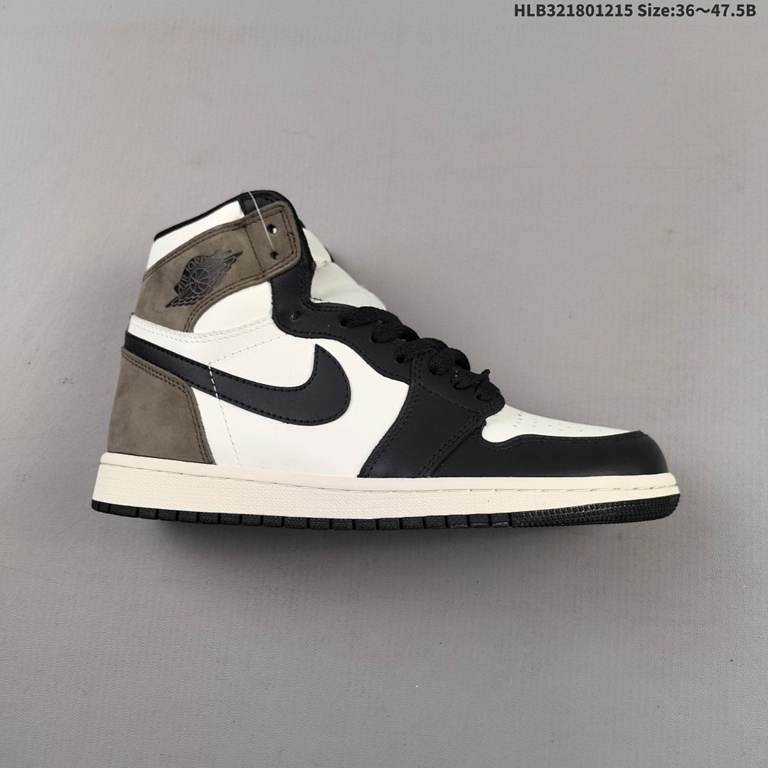Nike Air Jordan 1 Retro High OG AJ1 · - foto 9