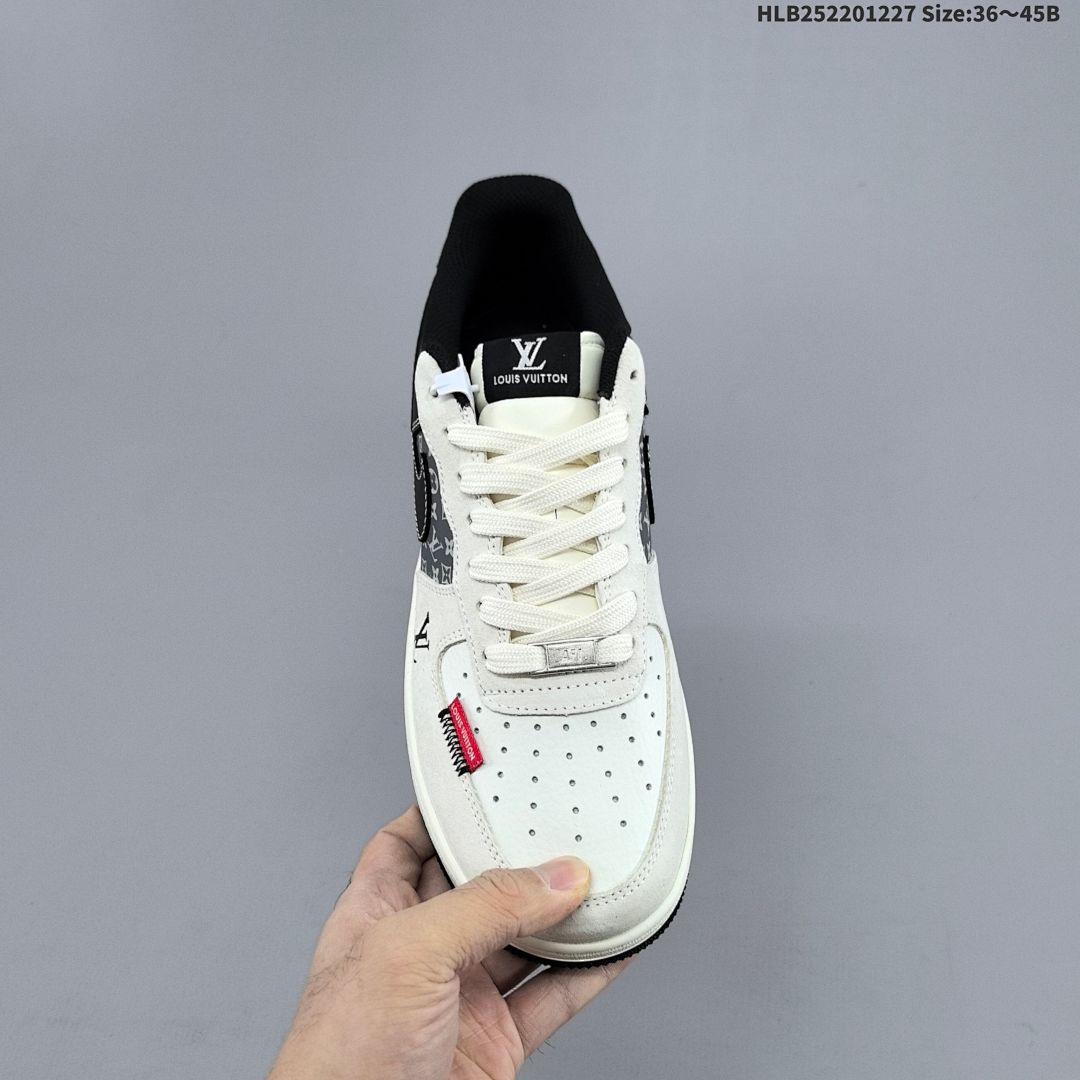 Nike Air Force1 07 low lv - foto 6