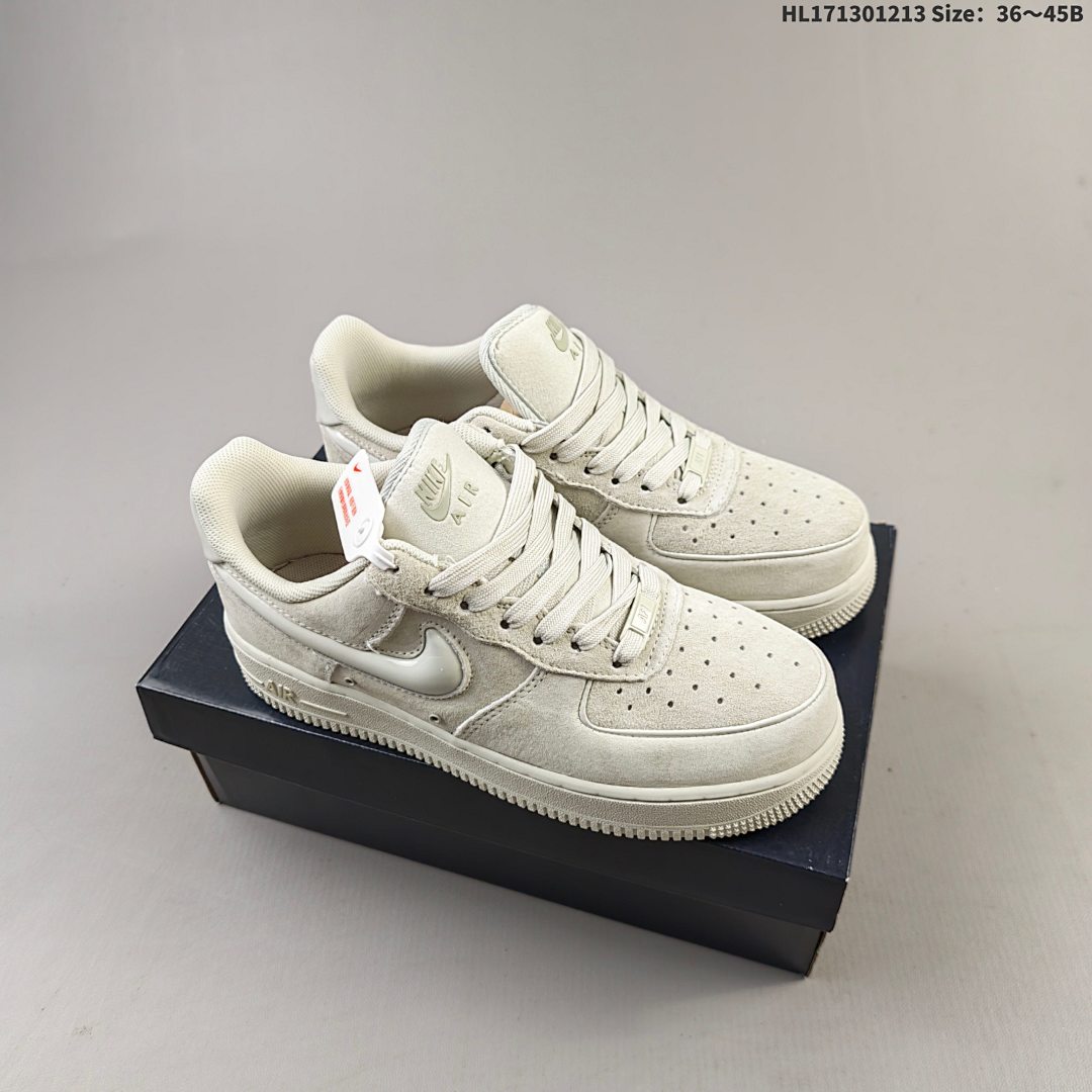 Nike Air Force1 07 low HV4406 001