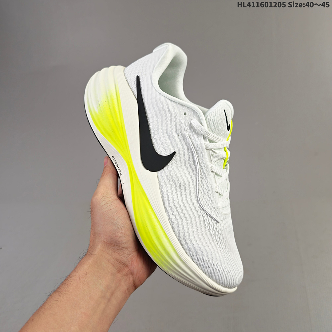Nike VOMERO ReactX Air Zoom - foto 6