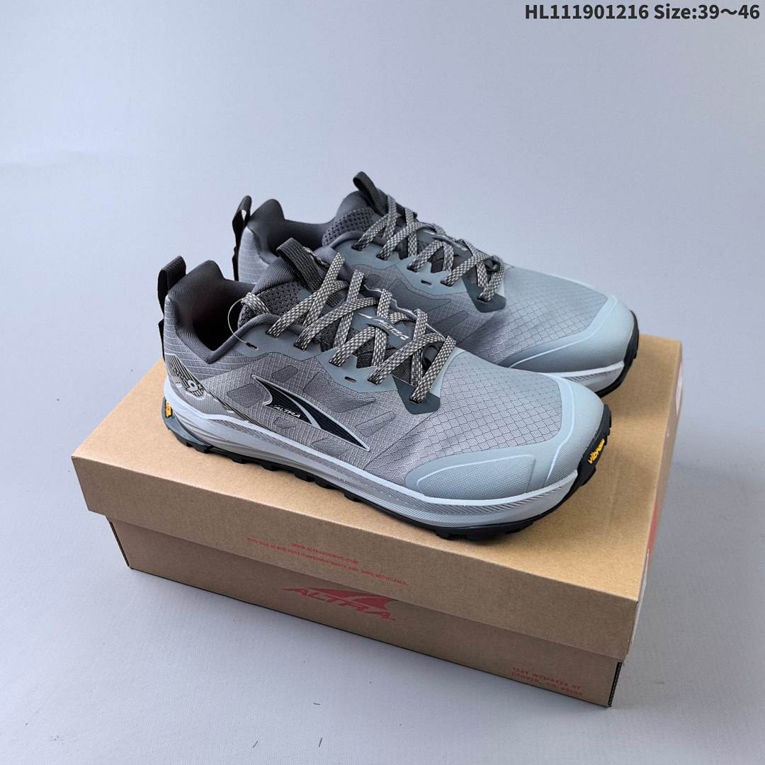 Altra Lone Peak 9