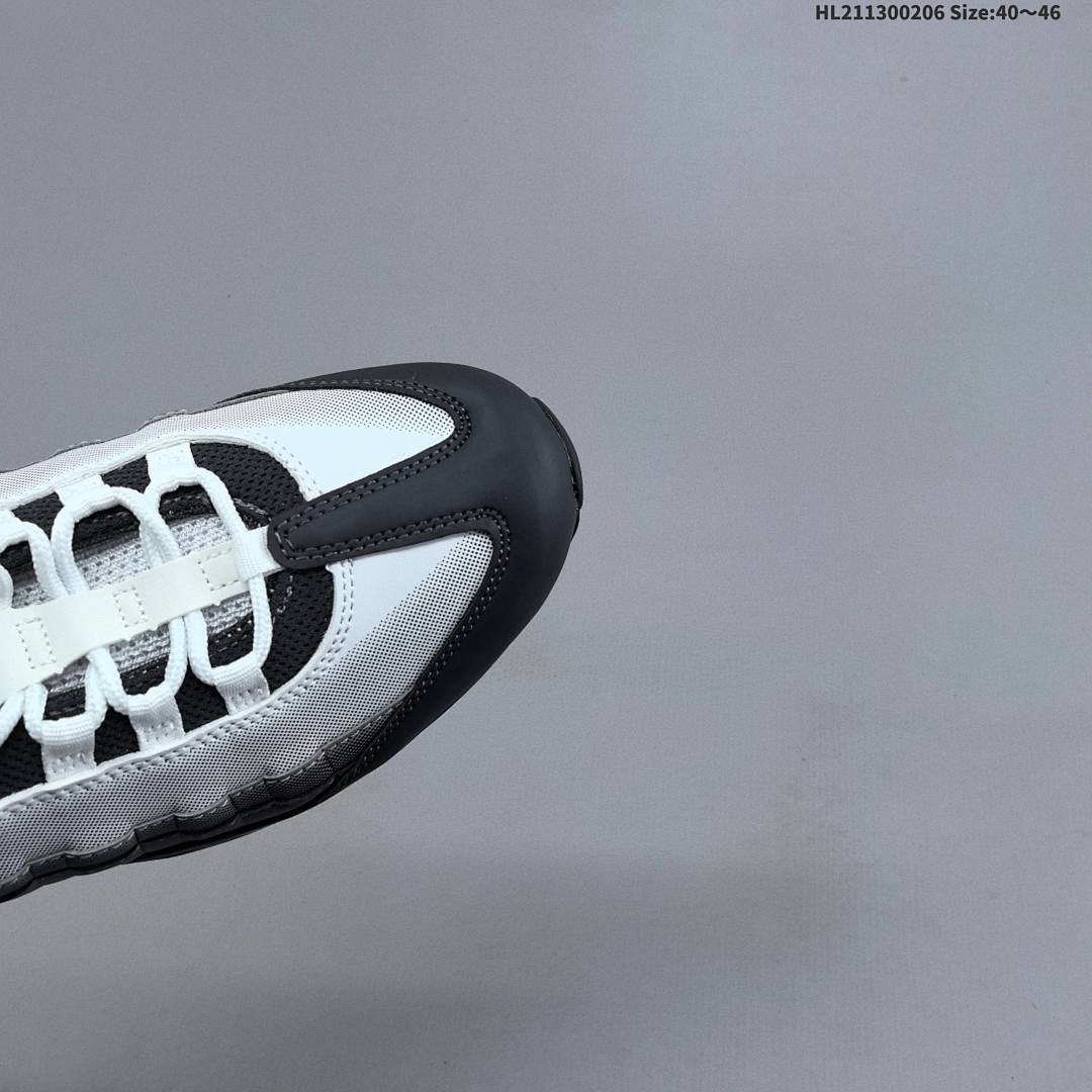 NIKE AIR MAX 95 TT - foto 3