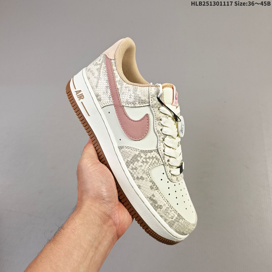 Nike AIR FORCE 1’07 Force - foto 6