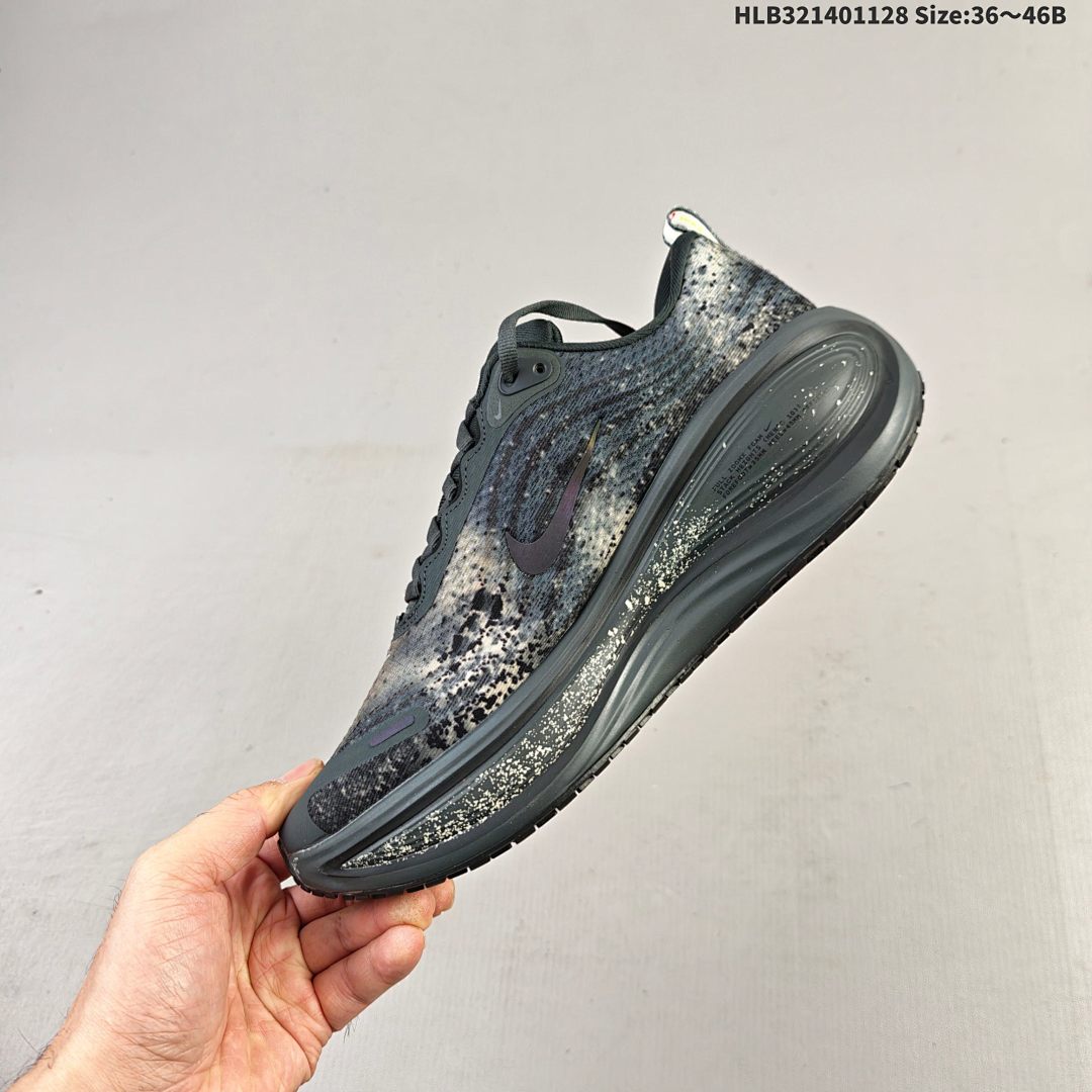 Nike VOMERO PLUS ReactX Air Zoom - foto 7