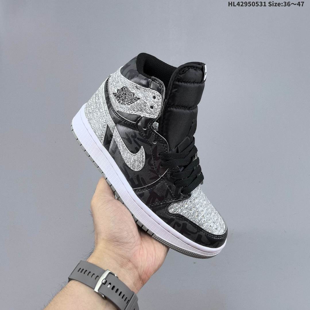 Nike AIR JORDAN 1 AJ1 RETRO HIGH OG “AJ1 · -036 HL4295053 - foto 4