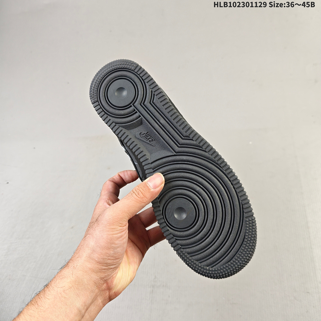 NIKE AIR FORCE 1‘07 -200 Siz - foto 4