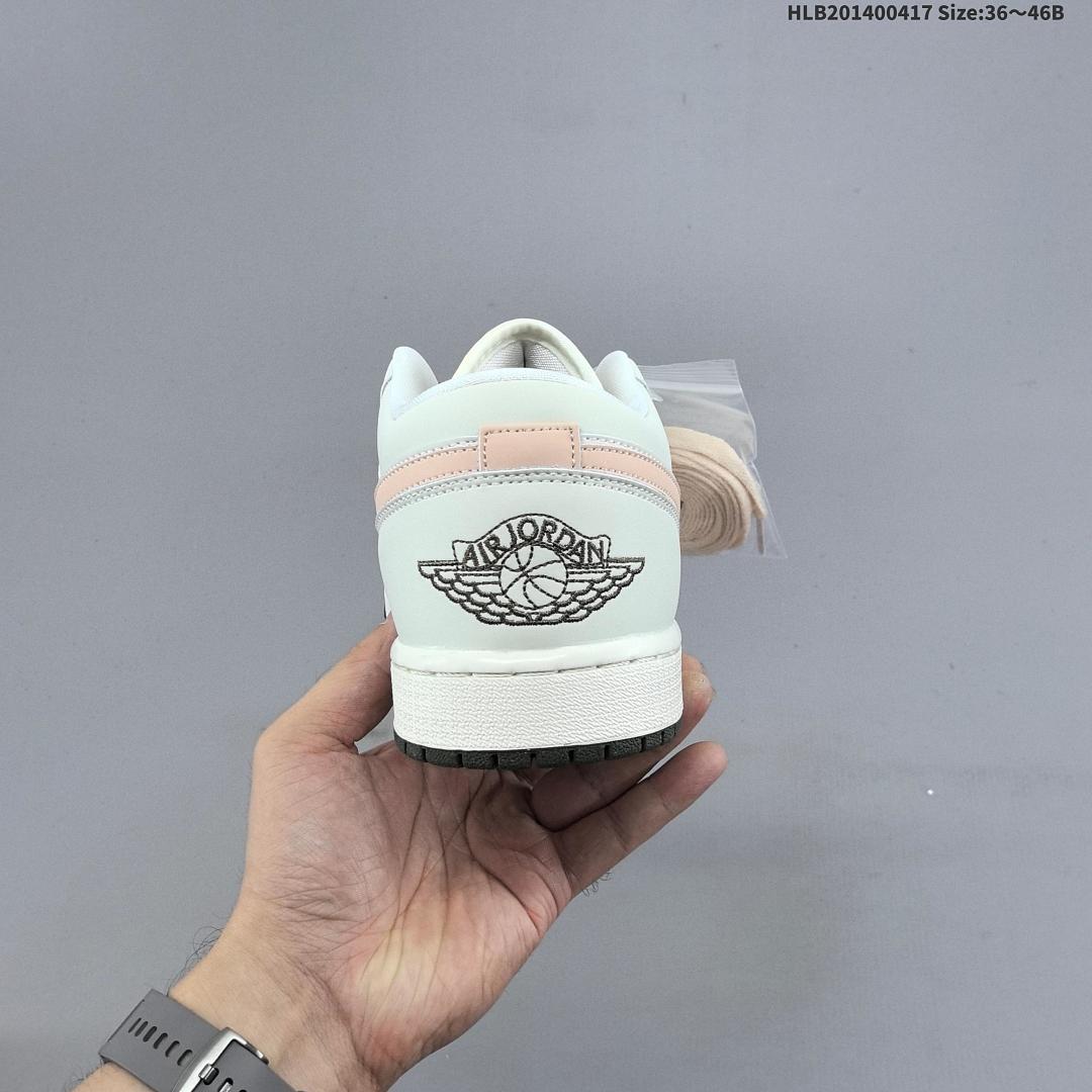 Nike Air Jordan 1 Low AJ1 1 -111 - foto 6