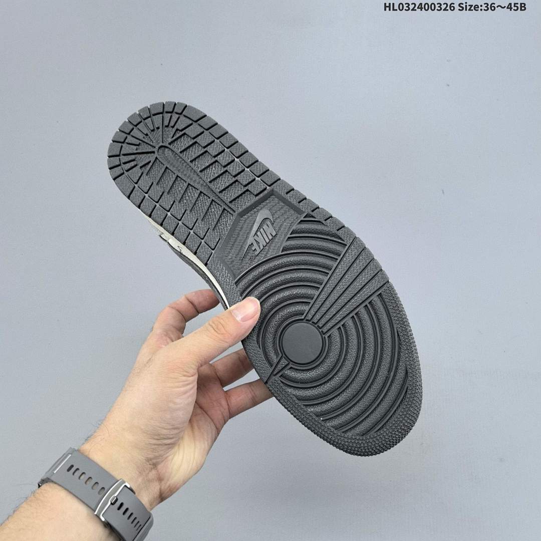Nike Air Jordan 1 x Travis Scott AJ1 ‘DIY’ - foto 7