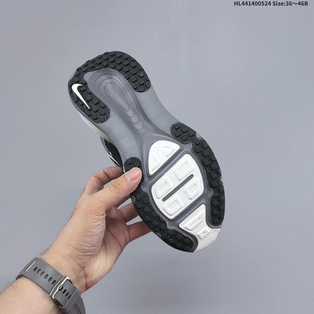 Nike VOMERO 18 ReactX Air Zoom - foto 7