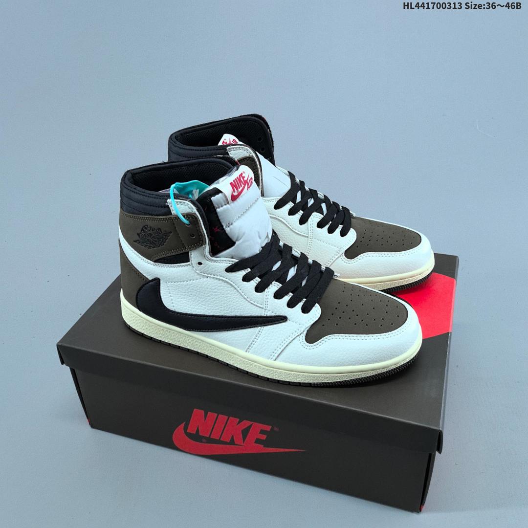 Nike Air Jordan 1 Retro High OG AJ1 ·