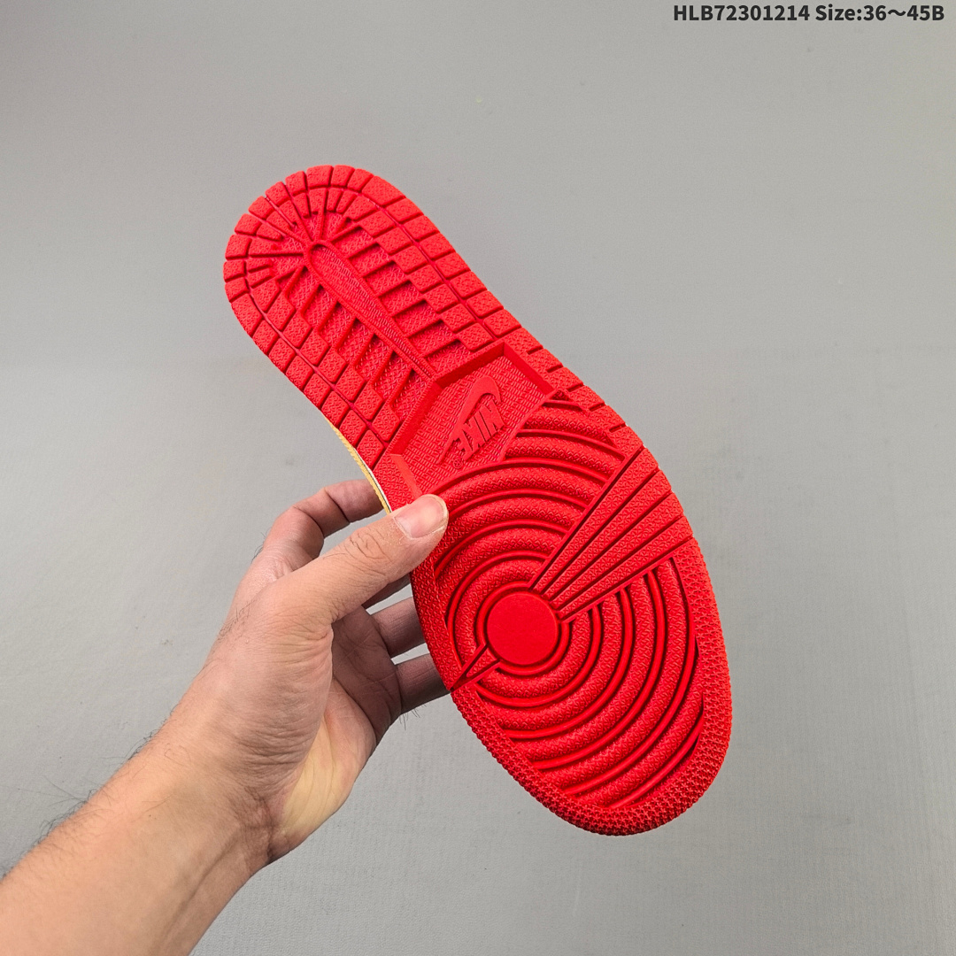 Nike Air Jordan 1 x Travis Scott AJ1 ‘DIY’ - foto 4