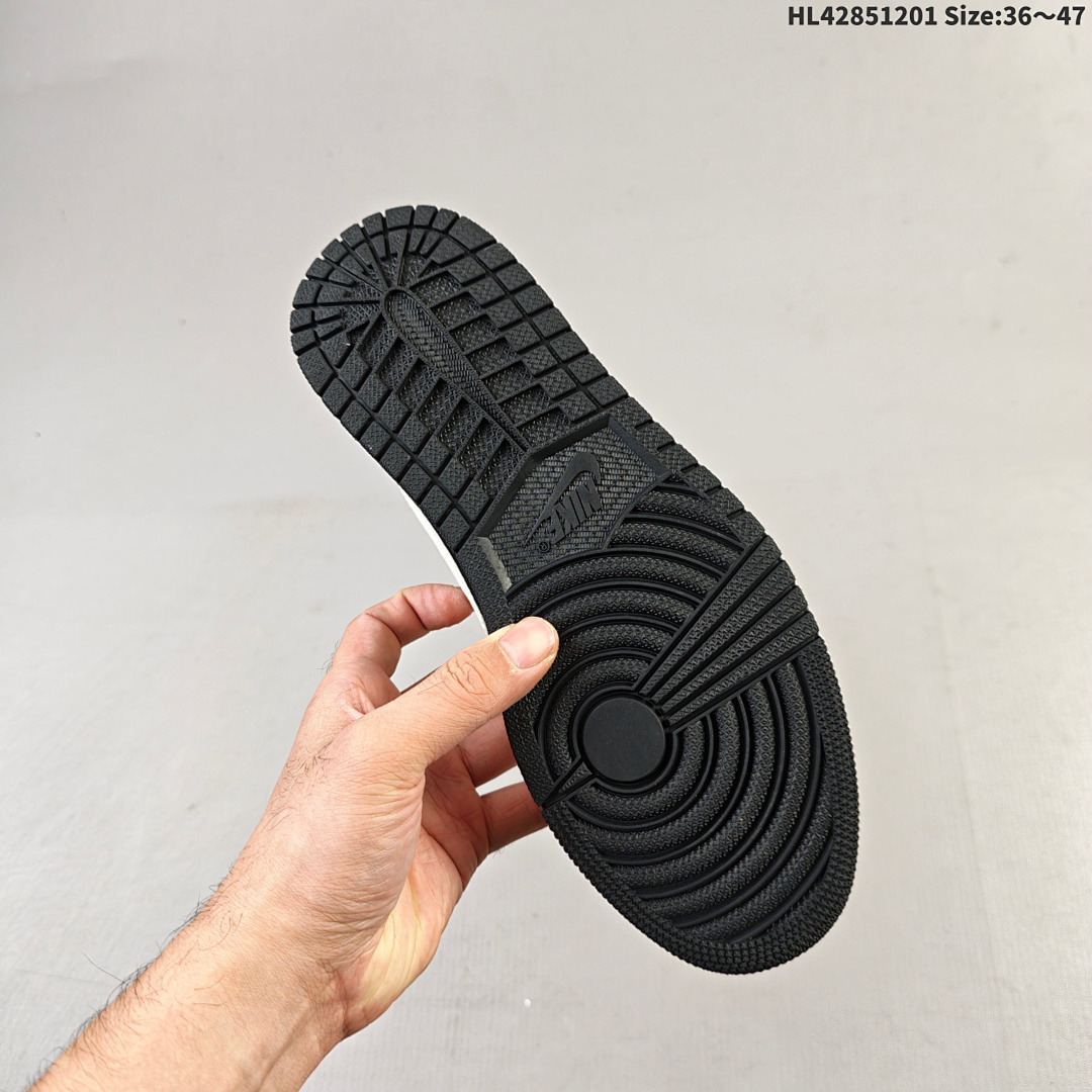 Nike Air Jordan 1 x Travis Scott AJ1 -108 ID Size - foto 4