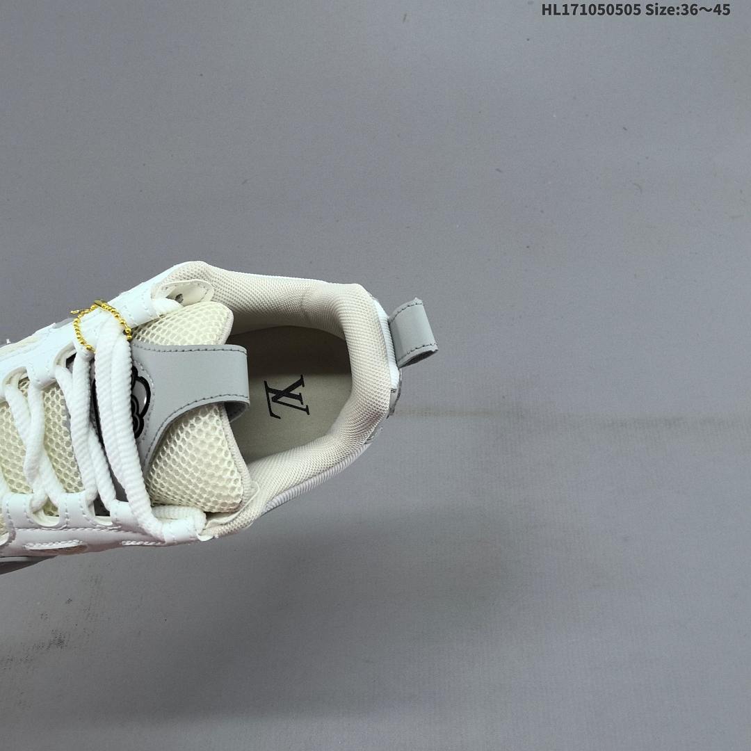 Louis Vuitton Trainer Sneaker Low LV ID Size 45 - foto 9