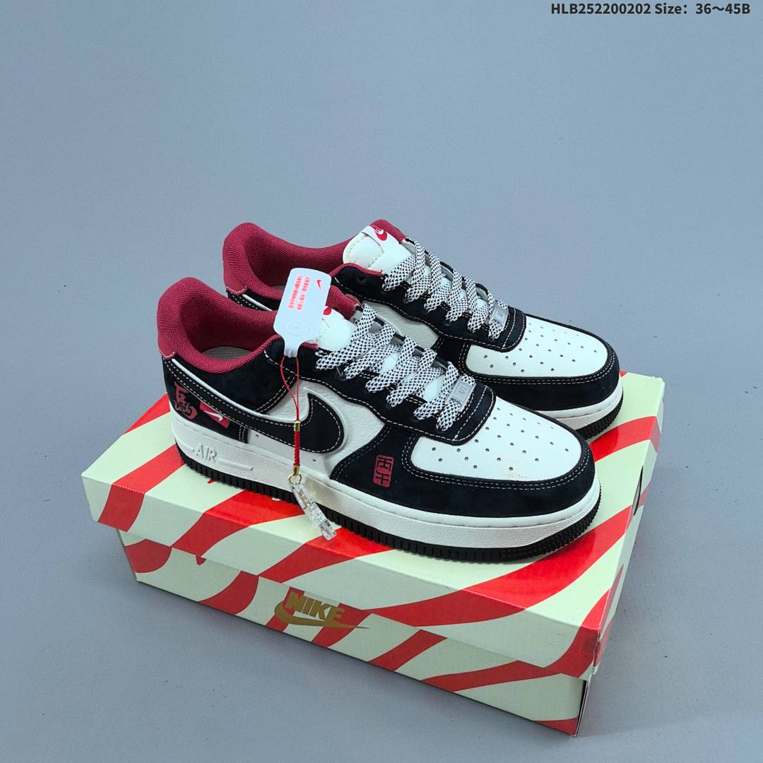 NIKE AIR FORCE 1‘07 LV8
